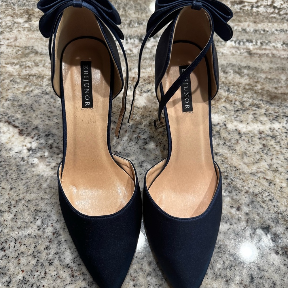 Women's Navy Blue Heels